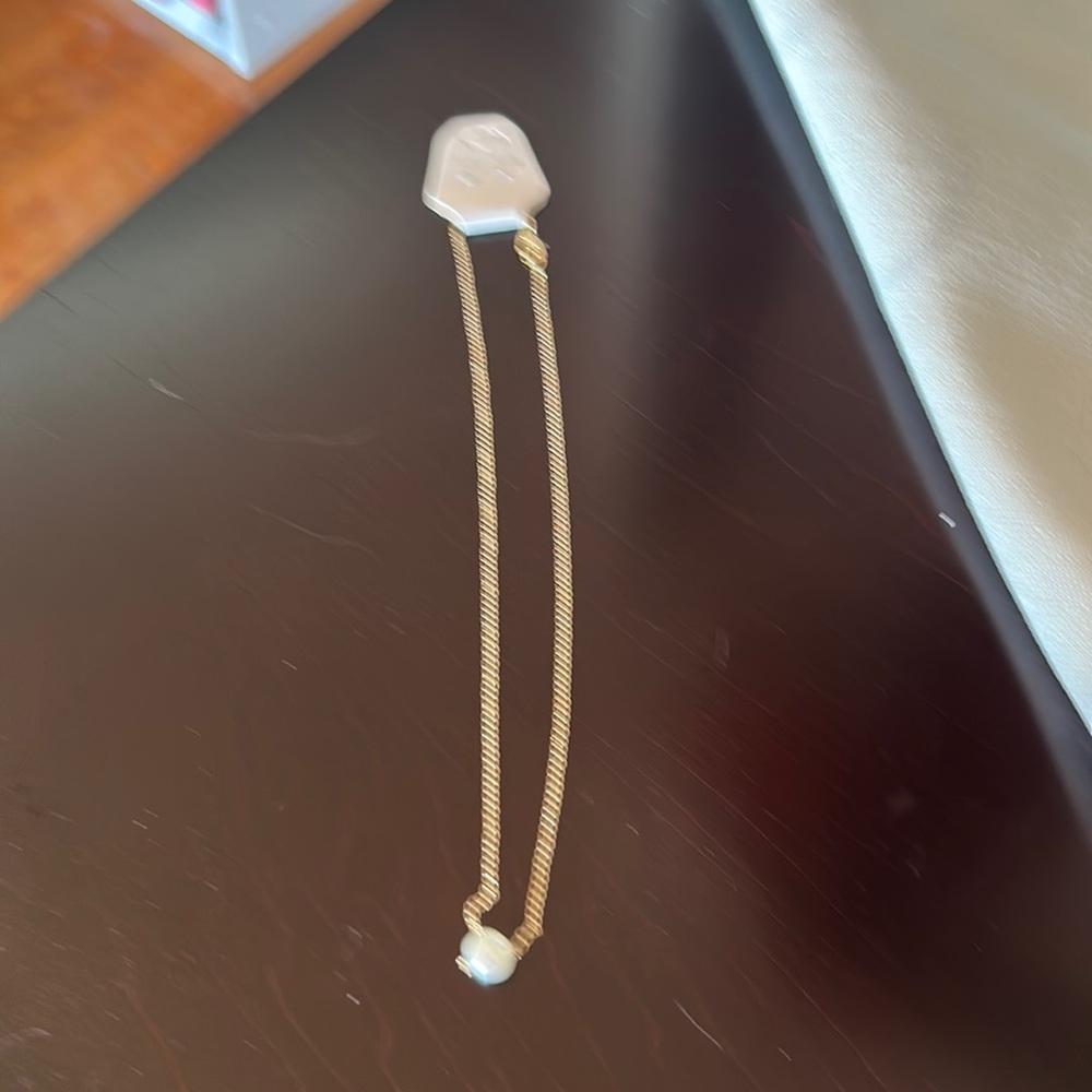Brand new fashion necklace